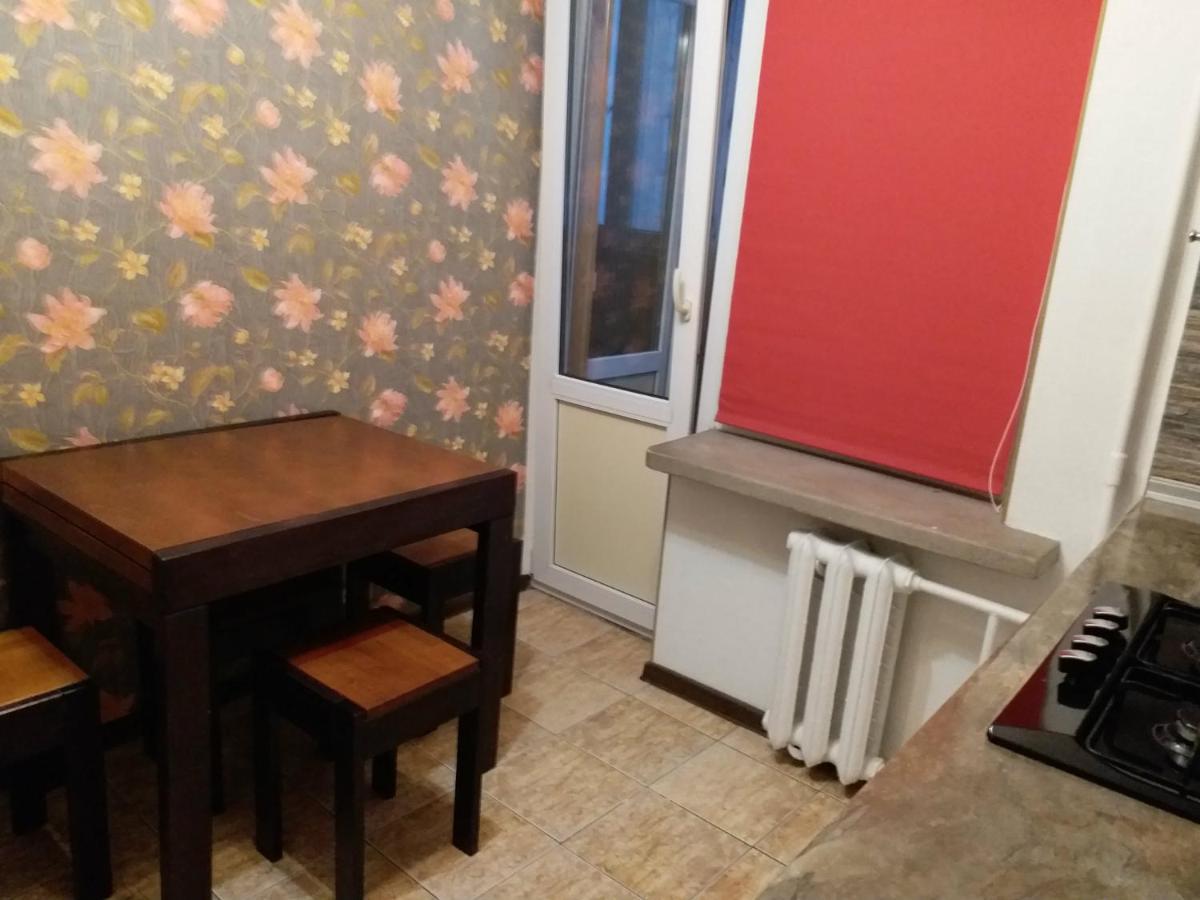Kozzy Apartment In Kiev City Center Lu7 Экстерьер фото